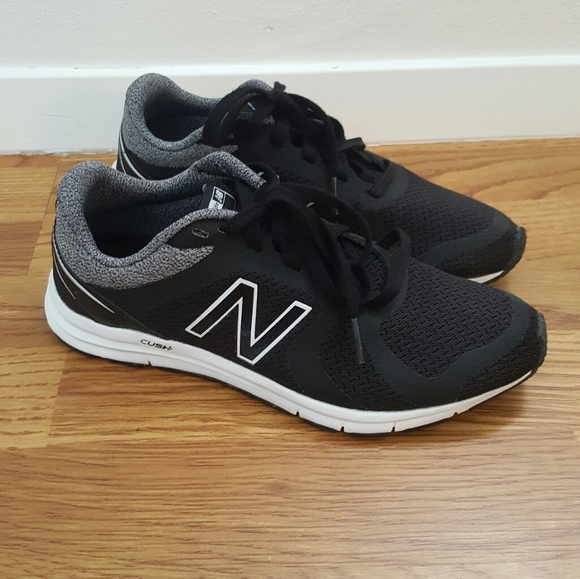 New Balance Shoes - New balance 635 V2 lightweights running shoe
